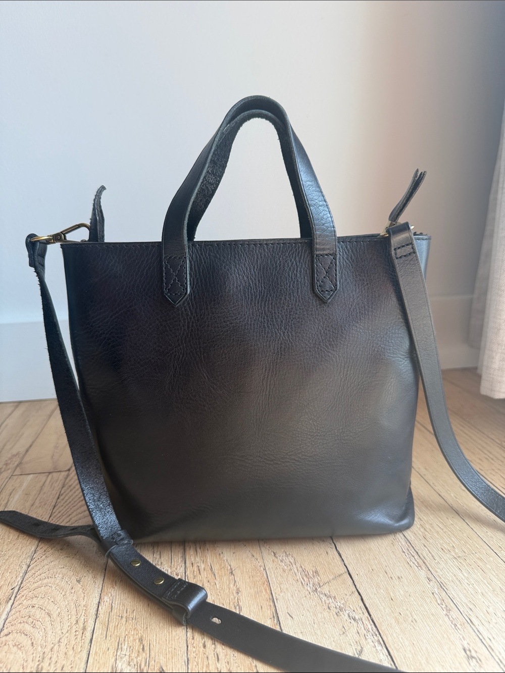 MADEWELL Zip-Top The Transport Crossbody Bag in Black Leather